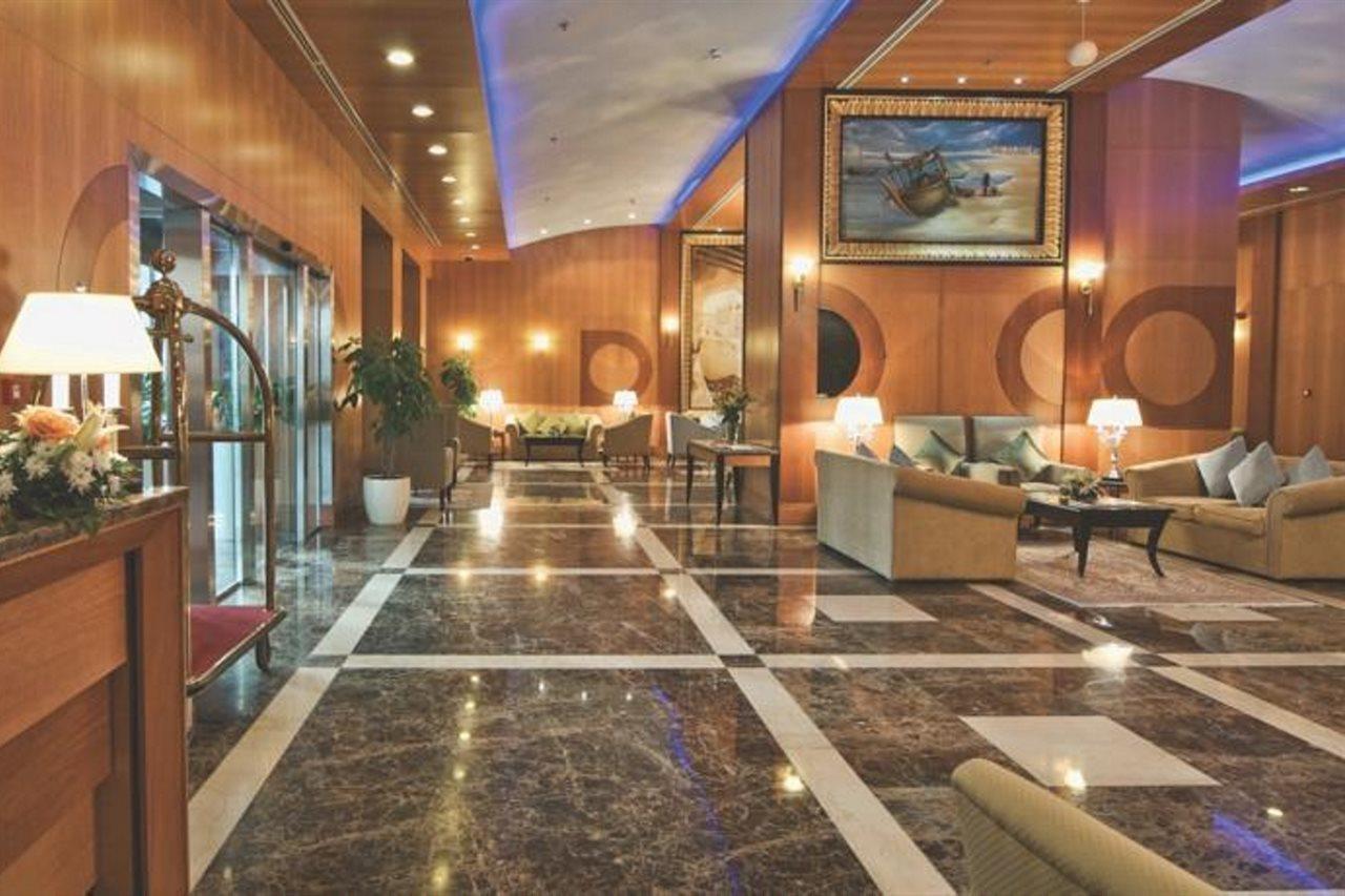 Wiseman Grand Hotel Доха Экстерьер фото Lobby