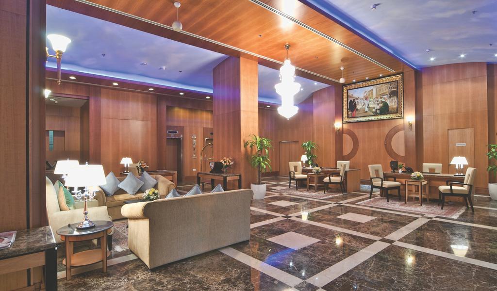 Wiseman Grand Hotel Доха Экстерьер фото Lobby